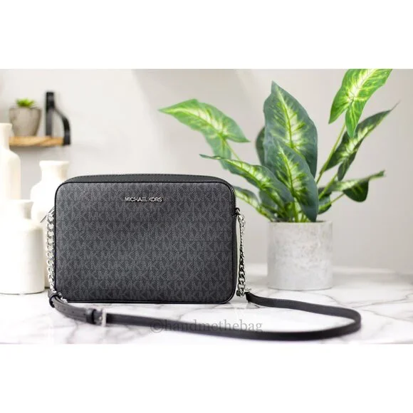 Michael Kors | Bags | New Michael Kors Jet Set East West  display picture 1
